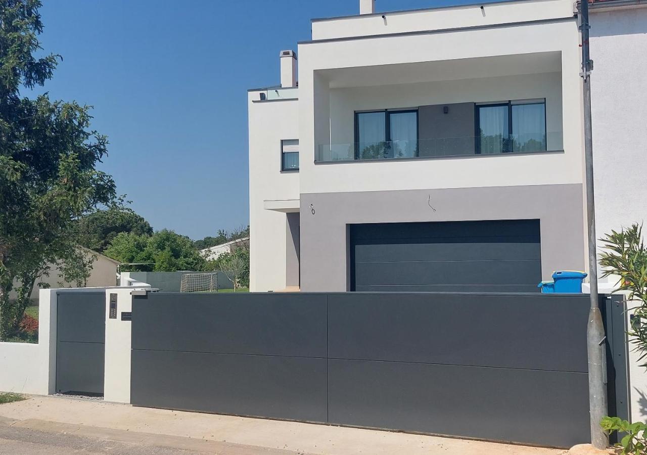 Villa Ulika Fažana Екстериор снимка